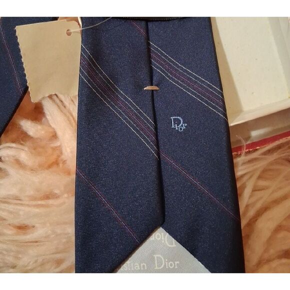 NWT CHRISTIAN DIOR Dark Blue Tie with Subtle Stripes - Picture 5 of 9